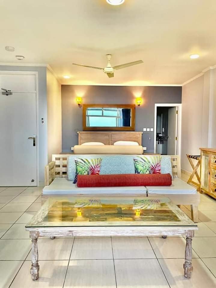 Beau Vallon Studios - Apartments Vacation Rentals Вікторія Екстер'єр фото